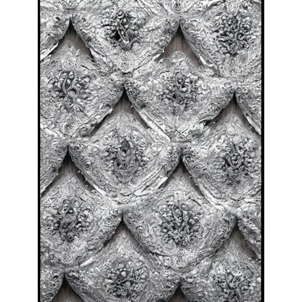 Sanatsal desenli tasarımlar